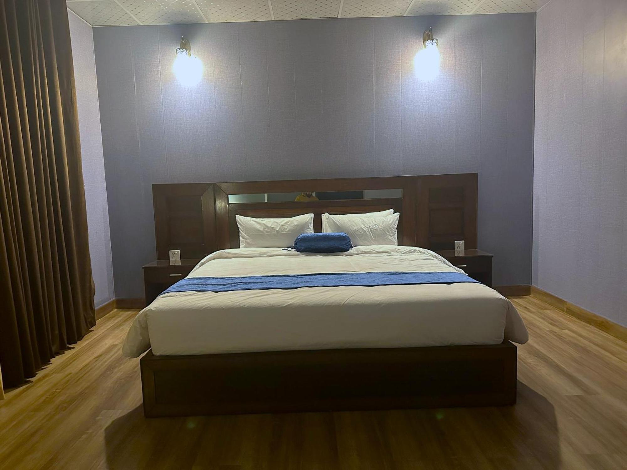 Luxury Apartment In Dha Phase 8, Near Allama Iqbal International Airport Lahor Dış mekan fotoğraf