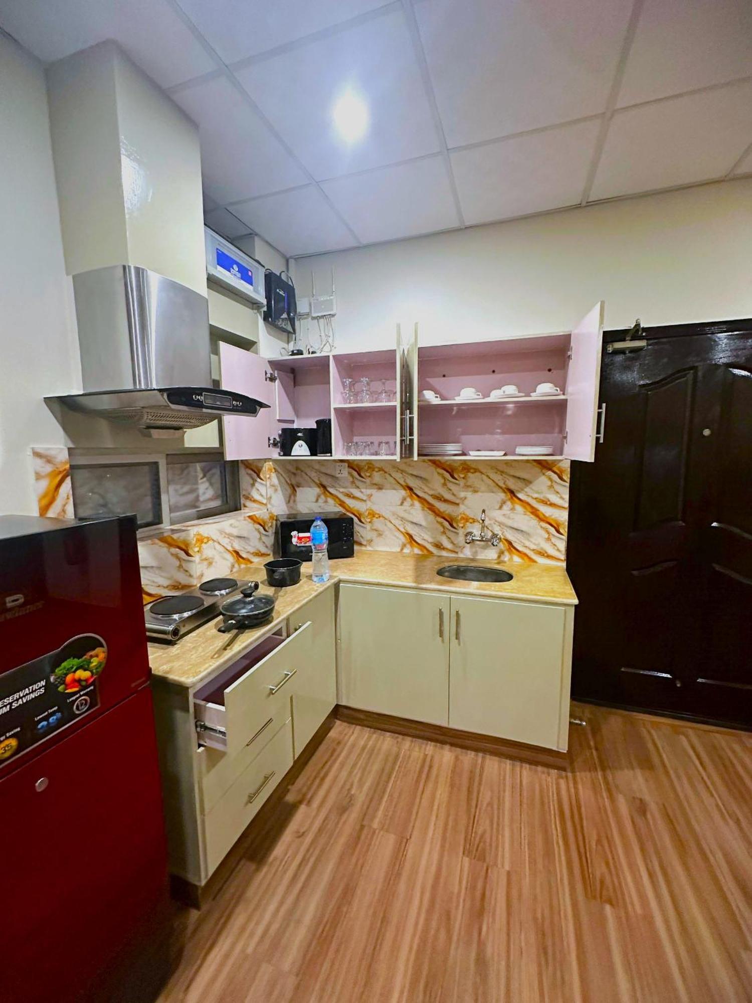 Luxury Apartment In Dha Phase 8, Near Allama Iqbal International Airport Lahor Dış mekan fotoğraf